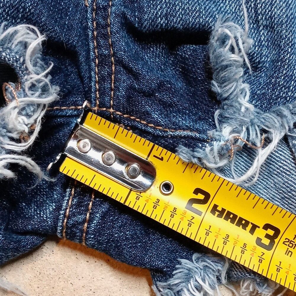 American Eagle Women’s Cutoff Bib Overalls Size XS Distressed Denim Jean Shorts - Picture 9 of 9